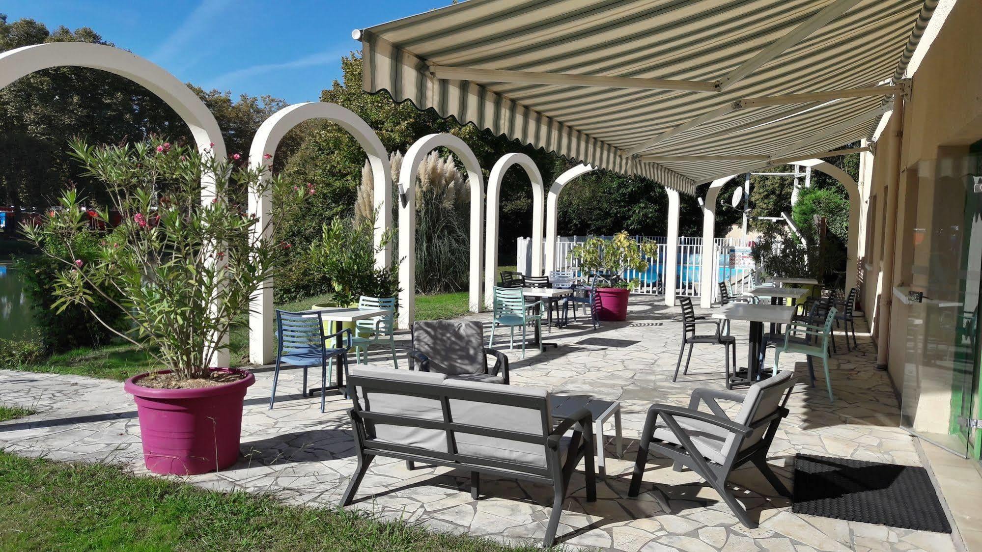 N'Atura Hotel Aire-sur-lʼAdour Eksteriør bilde